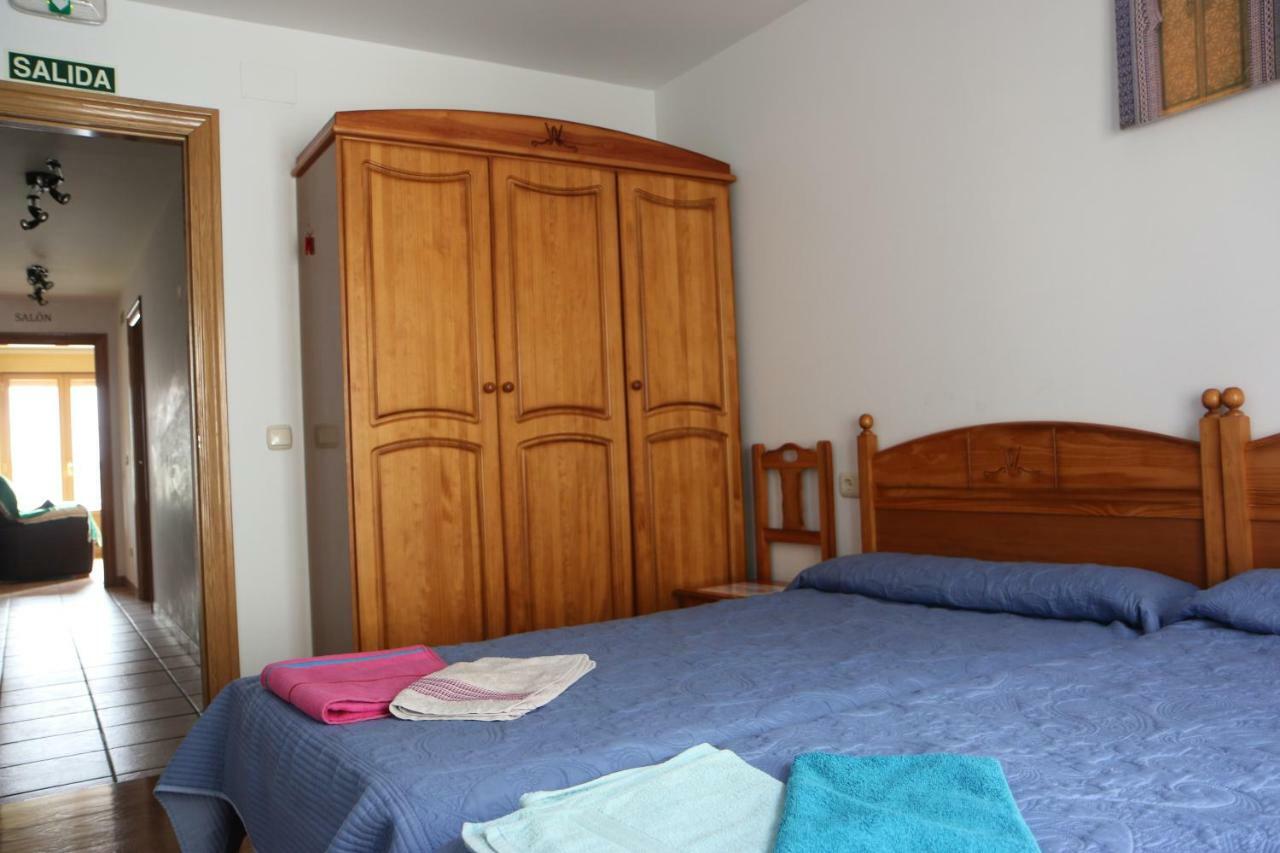 Hostal La Plaza Puente la Reina Eksteriør bilde