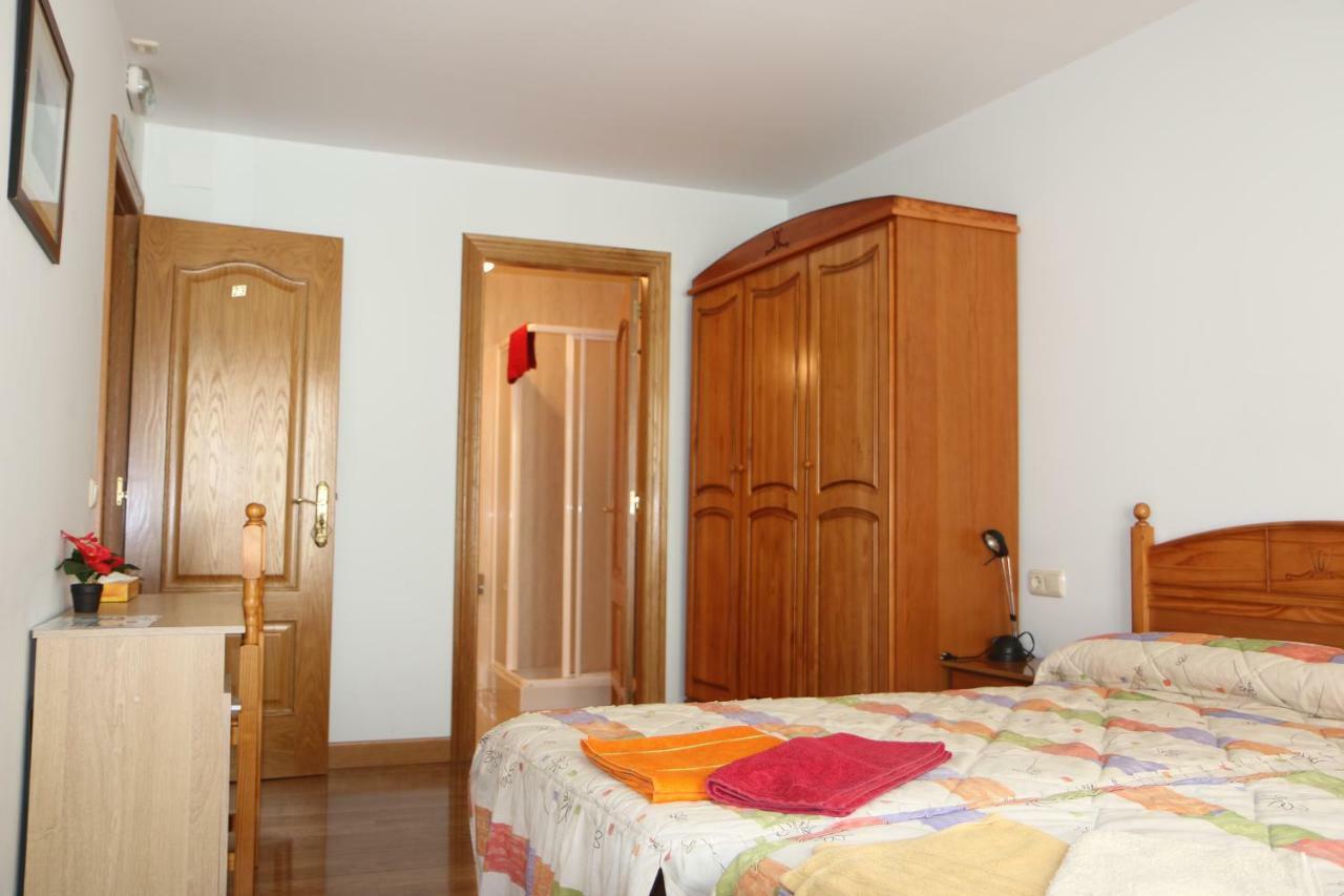 Hostal La Plaza Puente la Reina Eksteriør bilde
